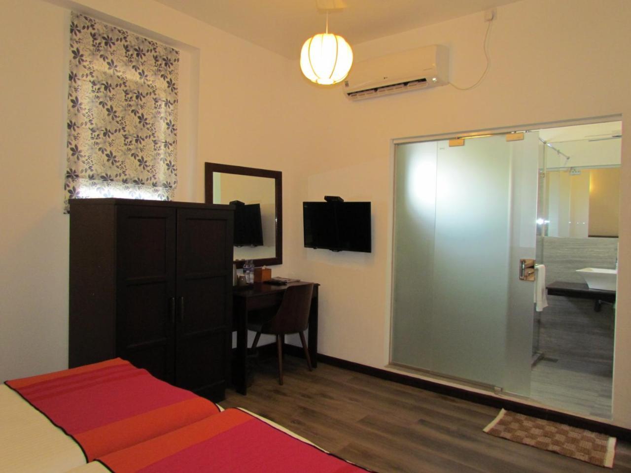 Kmc Villa 마운트 라비니아 외부 사진